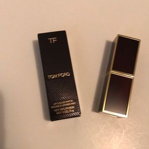 Tom Ford  lipstick matte full size in Best Revenge